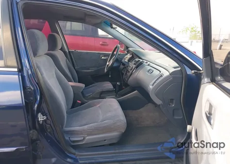 2002 Honda Accord Value из США, поврежденный, VIN 1HGCF866X2A059349